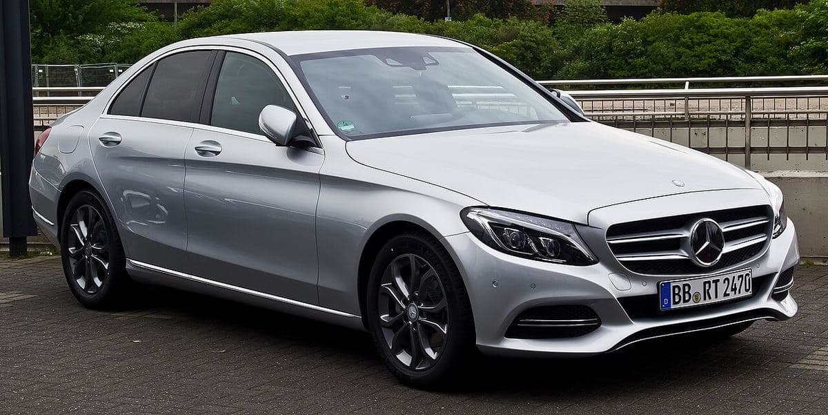 2020 Mercedes-Benz C 200